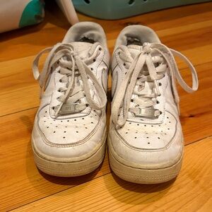 Nike Air Force Ones I ACCEPT OFFERS